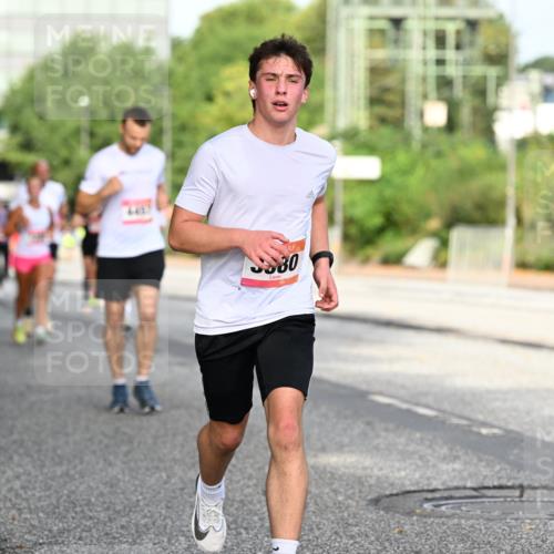 06.09.2026 - CURREX Alsterlauf Dr. Thomas Lammeyer http://msf.ph/oto/10128806 06.09.2026 09:49:49 Laufen  meine-sportfotos.de