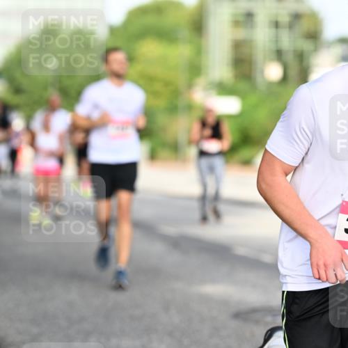 06.09.2026 - CURREX Alsterlauf Dr. Thomas Lammeyer http://msf.ph/oto/10128813 06.09.2026 09:49:50 Laufen 3380 meine-sportfotos.de