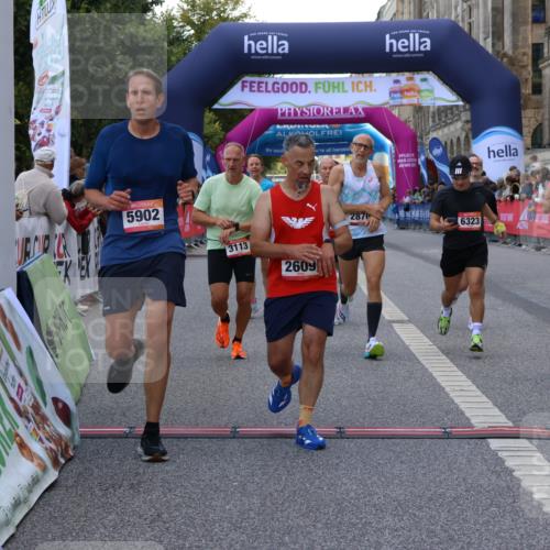 06.09.2026 - CURREX Alsterlauf Strokosch-Dieckow http://msf.ph/oto/10128830 06.09.2026 09:49:47 Ziel 2180, 2609, 2870, 2961, 3063, 3113, 3223, 3368, 4112, 4212, 5175, 5347, 5902, 6323, 8234, 8337 meine-sportfotos.de