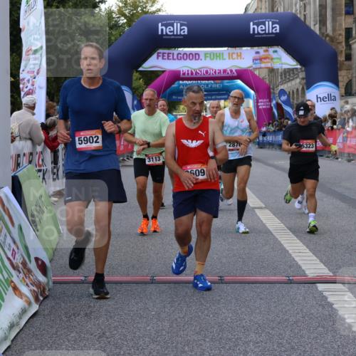 06.09.2026 - CURREX Alsterlauf Strokosch-Dieckow http://msf.ph/oto/10128839 06.09.2026 09:49:47 Ziel 2180, 2609, 2870, 2961, 3063, 3113, 3223, 3368, 4112, 4212, 5175, 5347, 5902, 6323, 8234, 8337 meine-sportfotos.de