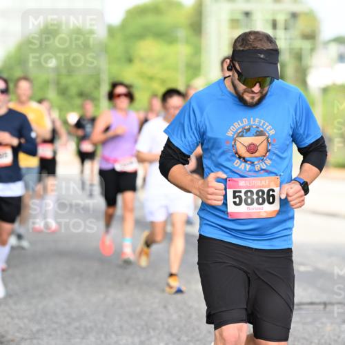 06.09.2026 - CURREX Alsterlauf Dr. Thomas Lammeyer http://msf.ph/oto/10128914 06.09.2026 09:50:00 Laufen 5886 meine-sportfotos.de