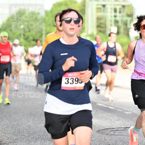 06.09.2026 - CURREX Alsterlauf Dr. Thomas Lammeyer http://msf.ph/oto/10128939 06.09.2026 09:50:02 Laufen 3395, 5839 meine-sportfotos.de