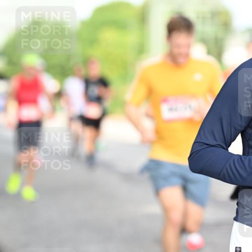 06.09.2026 - CURREX Alsterlauf Dr. Thomas Lammeyer http://msf.ph/oto/10128949 06.09.2026 09:50:03 Laufen 103, 33 meine-sportfotos.de