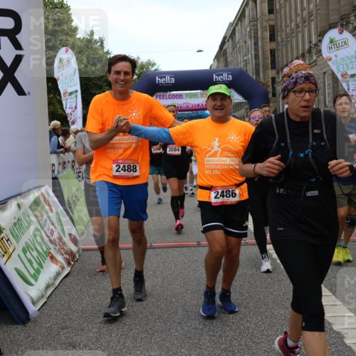 06.09.2026 - CURREX Alsterlauf Strokosch-Dieckow http://msf.ph/oto/10128969 06.09.2026 10:02:36 Ziel 2135, 2304, 2486, 2488, 2702, 2886, 2954, 3028, 3042, 3062, 3089, 3532, 3584, 3790, 3858, 3882, 4173, 4263, 4285, 4325, 4550, 4594, 4624, 5379, 5517, 5908, 6152, 6174, 6203, 6431, 8244, 8268, 8331 meine-sportfotos.de