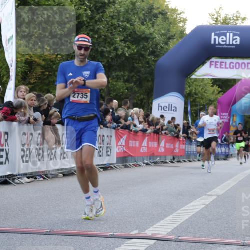 06.09.2026 - CURREX Alsterlauf Yannick Fuchs http://msf.ph/oto/10128983 06.09.2026 09:37:20 Ziel 2735, 6008, 6226 meine-sportfotos.de