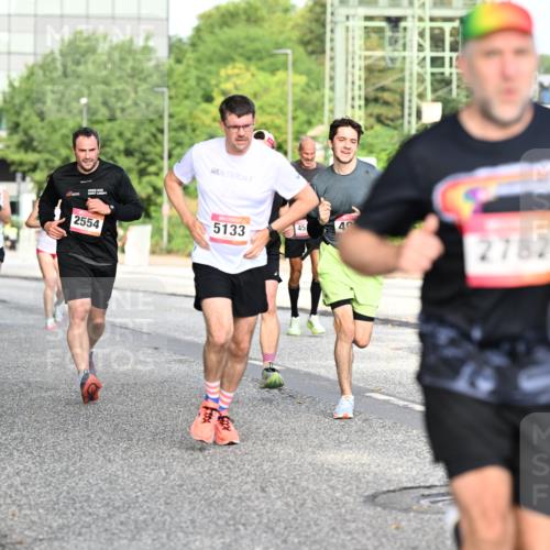 06.09.2026 - CURREX Alsterlauf Dr. Thomas Lammeyer http://msf.ph/oto/10129125 06.09.2026 09:50:22 Laufen 2554, 2518, 5133, 45, 2782 meine-sportfotos.de