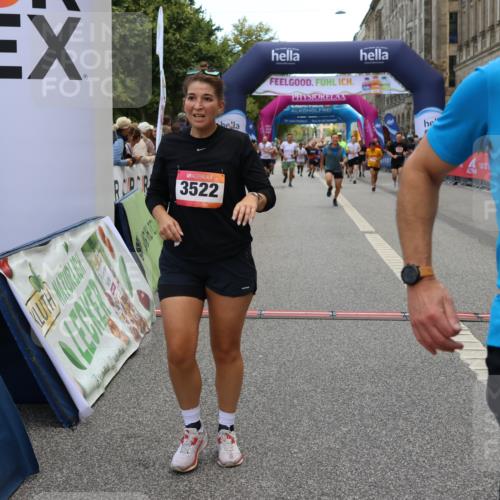 06.09.2026 - CURREX Alsterlauf Strokosch-Dieckow http://msf.ph/oto/10129142 06.09.2026 10:02:48 Ziel 2500, 2702, 2954, 3221, 3222, 4263, 5366, 5693, 5698, 6120, 6219, 8121, 8147, 8244, 8282, 8305 meine-sportfotos.de