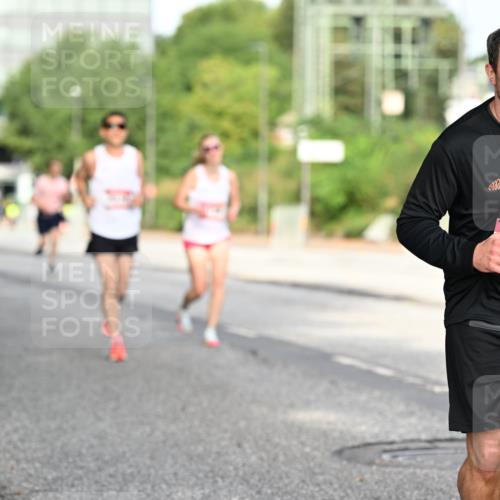 06.09.2026 - CURREX Alsterlauf Dr. Thomas Lammeyer http://msf.ph/oto/10129157 06.09.2026 09:50:25 Laufen 554 meine-sportfotos.de