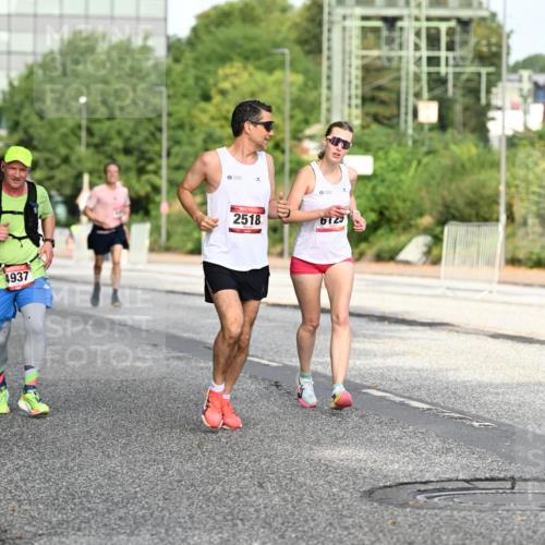 06.09.2026 - CURREX Alsterlauf Dr. Thomas Lammeyer http://msf.ph/oto/10129167 06.09.2026 09:50:26 Laufen 4937, 2518, 6123 meine-sportfotos.de