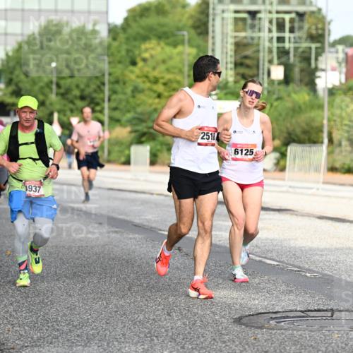 06.09.2026 - CURREX Alsterlauf Dr. Thomas Lammeyer http://msf.ph/oto/10129173 06.09.2026 09:50:26 Laufen 1937, 2518, 6125 meine-sportfotos.de