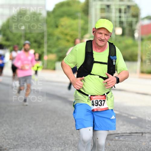 06.09.2026 - CURREX Alsterlauf Dr. Thomas Lammeyer http://msf.ph/oto/10129199 06.09.2026 09:50:29 Laufen 4937 meine-sportfotos.de