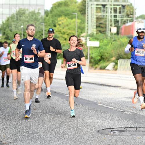 06.09.2026 - CURREX Alsterlauf Dr. Thomas Lammeyer http://msf.ph/oto/10129281 06.09.2026 09:50:37 Laufen 8, 5446, 8135, 99, 22, 5236, 3458 meine-sportfotos.de