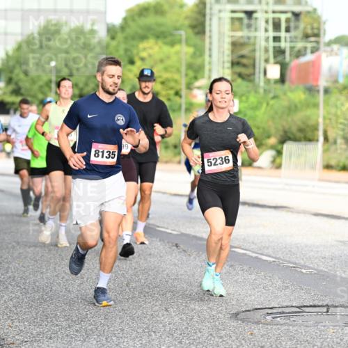 06.09.2026 - CURREX Alsterlauf Dr. Thomas Lammeyer http://msf.ph/oto/10129288 06.09.2026 09:50:38 Laufen 8135, 89, 5236, 3458 meine-sportfotos.de