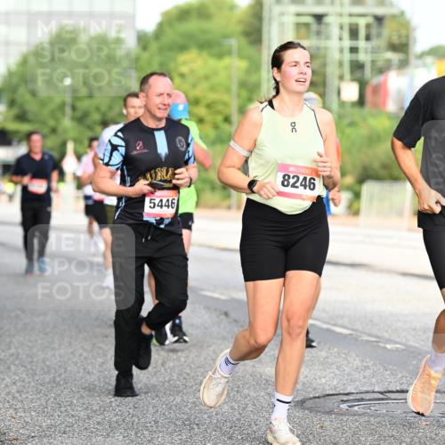 06.09.2026 - CURREX Alsterlauf Dr. Thomas Lammeyer http://msf.ph/oto/10129313 06.09.2026 09:50:40 Laufen 5446, 8246, 8299 meine-sportfotos.de