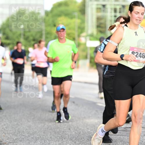 06.09.2026 - CURREX Alsterlauf Dr. Thomas Lammeyer http://msf.ph/oto/10129320 06.09.2026 09:50:41 Laufen 246 meine-sportfotos.de