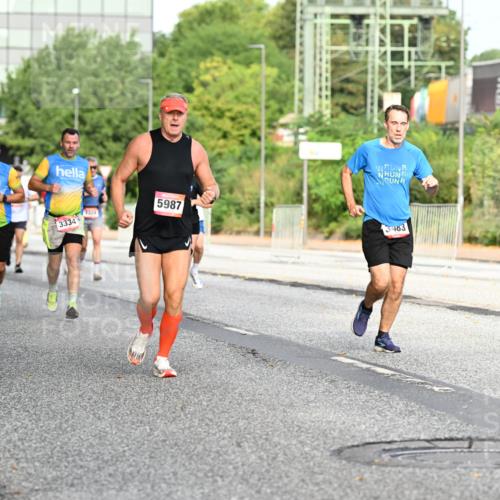 06.09.2026 - CURREX Alsterlauf Dr. Thomas Lammeyer http://msf.ph/oto/10129379 06.09.2026 09:50:47 Laufen 623, 3334, 5987, 3483 meine-sportfotos.de