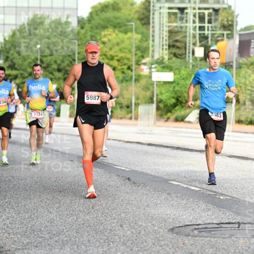 06.09.2026 - CURREX Alsterlauf Dr. Thomas Lammeyer http://msf.ph/oto/10129383 06.09.2026 09:50:48 Laufen 5987, 6234, 3334, 3483 meine-sportfotos.de