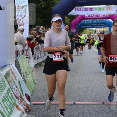 06.09.2026 - CURREX Alsterlauf Strokosch-Dieckow http://msf.ph/oto/10129442 06.09.2026 09:50:31 Ziel 2411, 2453, 2506, 2878, 2937, 3044, 4568, 4755, 4840, 4897, 5299, 5631, 5946, 6427, 8156 meine-sportfotos.de