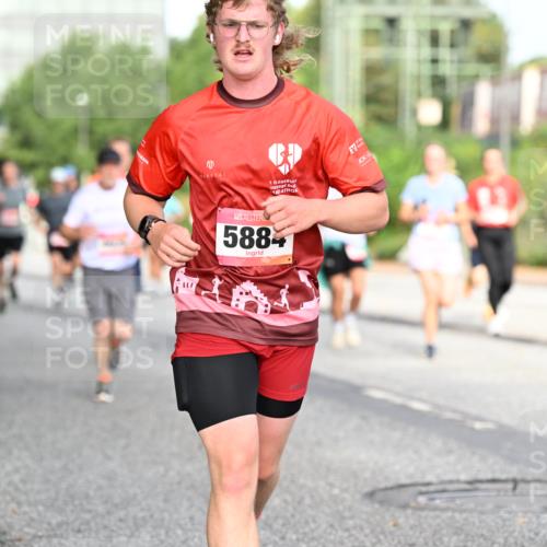 06.09.2026 - CURREX Alsterlauf Dr. Thomas Lammeyer http://msf.ph/oto/10129463 06.09.2026 09:50:57 Laufen 7, 5884 meine-sportfotos.de