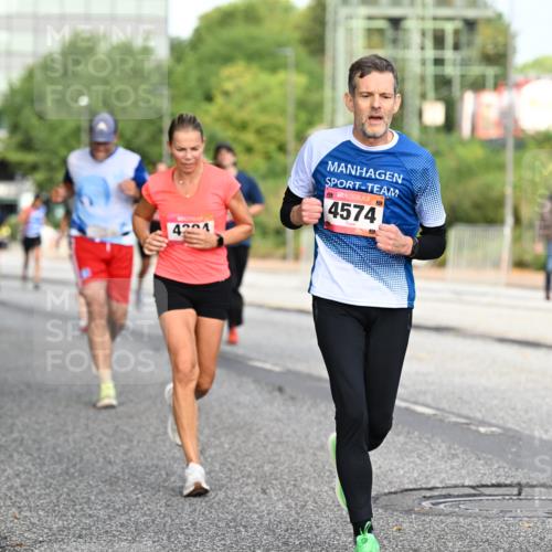 06.09.2026 - CURREX Alsterlauf Dr. Thomas Lammeyer http://msf.ph/oto/10129630 06.09.2026 09:51:17 Laufen 4224, 4574 meine-sportfotos.de