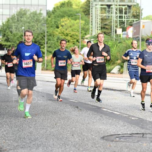 06.09.2026 - CURREX Alsterlauf Dr. Thomas Lammeyer http://msf.ph/oto/10129714 06.09.2026 09:51:26 Laufen 3629, 2348, 5657, 3410, 5447, 3233, 6194, 19 meine-sportfotos.de