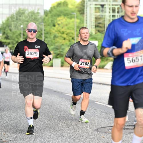 06.09.2026 - CURREX Alsterlauf Dr. Thomas Lammeyer http://msf.ph/oto/10129738 06.09.2026 09:51:29 Laufen 2397, 3629, 2162, 5657 meine-sportfotos.de