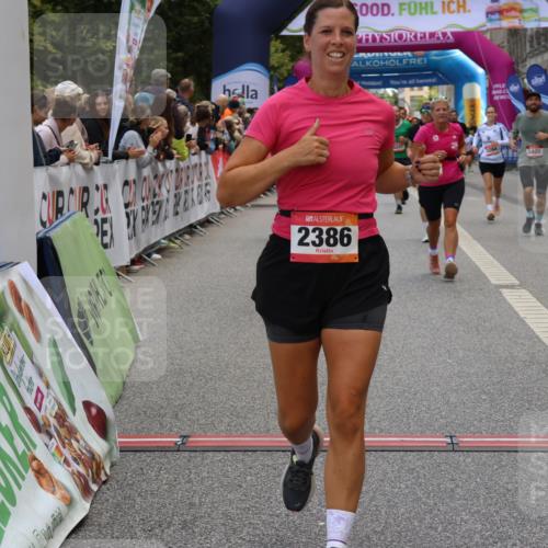 06.09.2026 - CURREX Alsterlauf Strokosch-Dieckow http://msf.ph/oto/10129780 06.09.2026 10:03:46 Ziel 2386, 2429, 2448, 2629, 2630, 3059, 3094, 3405, 4132, 4591, 4606, 5737, 5911, 8203, 8219, 8263, 8315, 8323 meine-sportfotos.de