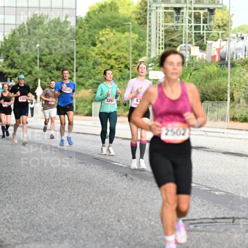 06.09.2026 - CURREX Alsterlauf Dr. Thomas Lammeyer http://msf.ph/oto/10129796 06.09.2026 09:51:35 Laufen 4322, 206, 0373, 619, 2640, 3251, 43, 2502 meine-sportfotos.de