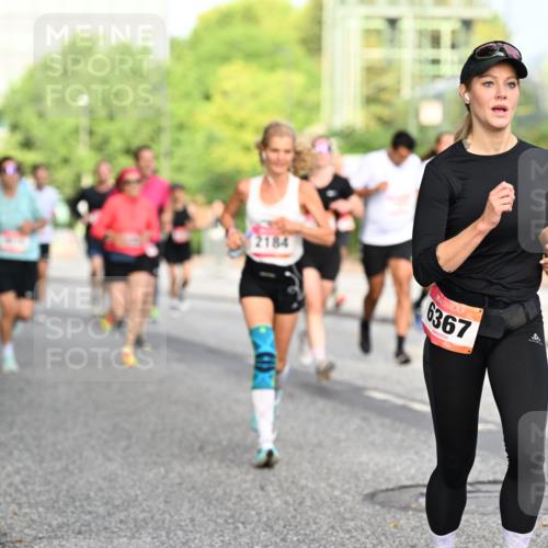 06.09.2026 - CURREX Alsterlauf Dr. Thomas Lammeyer http://msf.ph/oto/10129888 06.09.2026 09:51:48 Laufen 2184, 6367 meine-sportfotos.de