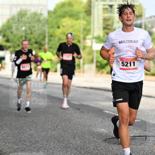 06.09.2026 - CURREX Alsterlauf Dr. Thomas Lammeyer http://msf.ph/oto/10129960 06.09.2026 09:51:57 Laufen 6011, 5211 meine-sportfotos.de