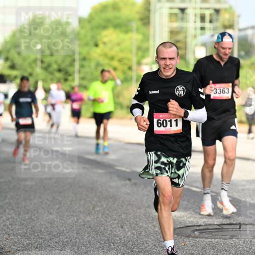 06.09.2026 - CURREX Alsterlauf Dr. Thomas Lammeyer http://msf.ph/oto/10129975 06.09.2026 09:51:59 Laufen 6011, 3363 meine-sportfotos.de