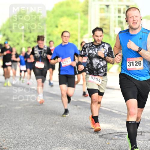 06.09.2026 - CURREX Alsterlauf Dr. Thomas Lammeyer http://msf.ph/oto/10130051 06.09.2026 09:52:09 Laufen 8204, 3126 meine-sportfotos.de