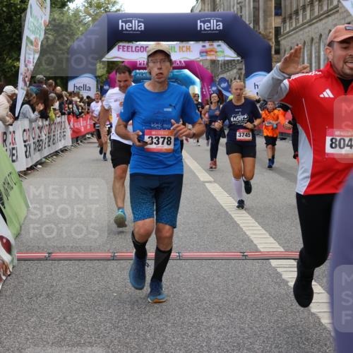 06.09.2026 - CURREX Alsterlauf Strokosch-Dieckow http://msf.ph/oto/10130166 06.09.2026 10:04:01 Ziel 2042, 2091, 2164, 2657, 2989, 3100, 3239, 3378, 3384, 3562, 3651, 3745, 3752, 3766, 4004, 4672, 4968, 4972, 4979, 5061, 5284, 5401, 5468, 6056, 8044, 8079 meine-sportfotos.de