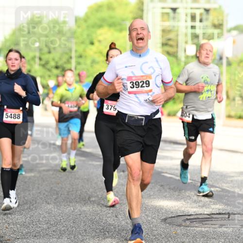 06.09.2026 - CURREX Alsterlauf Dr. Thomas Lammeyer http://msf.ph/oto/10130196 06.09.2026 09:52:25 Laufen 5488, 379, 3929, 304, 52 meine-sportfotos.de
