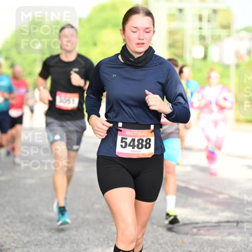 06.09.2026 - CURREX Alsterlauf Dr. Thomas Lammeyer http://msf.ph/oto/10130217 06.09.2026 09:52:27 Laufen 11, 310151, 5488 meine-sportfotos.de