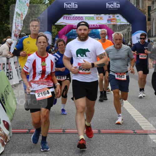 06.09.2026 - CURREX Alsterlauf Strokosch-Dieckow http://msf.ph/oto/10130218 06.09.2026 10:04:06 Ziel 2091, 2164, 2657, 2677, 3100, 3239, 3378, 3384, 3562, 3697, 3745, 3747, 3752, 4004, 4495, 4634, 4672, 4943, 5004, 5061, 5157, 5401, 5709, 6056, 8044 meine-sportfotos.de