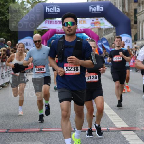 06.09.2026 - CURREX Alsterlauf Strokosch-Dieckow http://msf.ph/oto/10130236 06.09.2026 09:51:23 Ziel 2071, 2079, 2434, 2549, 2973, 2974, 3138, 3340, 3408, 3526, 3549, 3686, 3886, 4092, 4381, 4382, 4387, 4696, 4989, 5027, 5151, 5238, 5694, 5829, 5869, 5885, 6327, 6399, 8301 meine-sportfotos.de