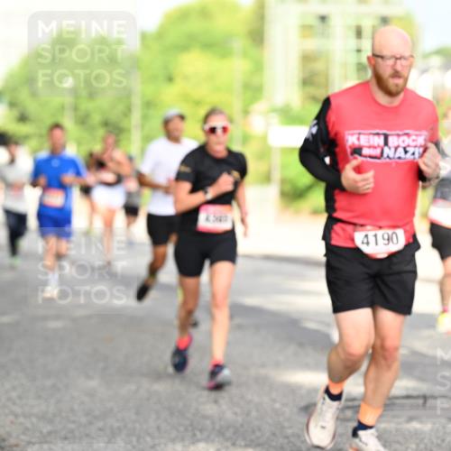 06.09.2026 - CURREX Alsterlauf Dr. Thomas Lammeyer http://msf.ph/oto/10130261 06.09.2026 09:52:32 Laufen 4190 meine-sportfotos.de