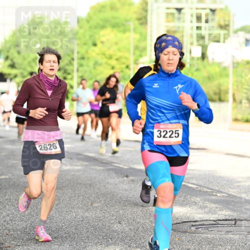 06.09.2026 - CURREX Alsterlauf Dr. Thomas Lammeyer http://msf.ph/oto/10130352 06.09.2026 09:52:40 Laufen 2626, 3225 meine-sportfotos.de