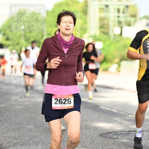 06.09.2026 - CURREX Alsterlauf Dr. Thomas Lammeyer http://msf.ph/oto/10130362 06.09.2026 09:52:41 Laufen 2626, 484 meine-sportfotos.de