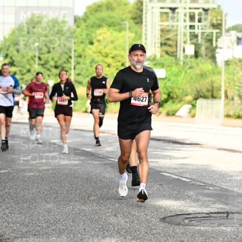 06.09.2026 - CURREX Alsterlauf Dr. Thomas Lammeyer http://msf.ph/oto/10130476 06.09.2026 09:52:55 Laufen 4627, 5682 meine-sportfotos.de