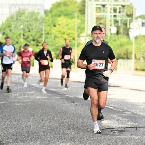 06.09.2026 - CURREX Alsterlauf Dr. Thomas Lammeyer http://msf.ph/oto/10130478 06.09.2026 09:52:56 Laufen 50, 4627 meine-sportfotos.de