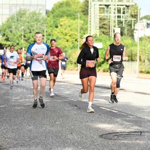 06.09.2026 - CURREX Alsterlauf Dr. Thomas Lammeyer http://msf.ph/oto/10130500 06.09.2026 09:52:58 Laufen 3486, 576, 5095 meine-sportfotos.de