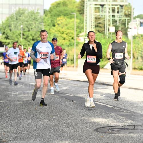 06.09.2026 - CURREX Alsterlauf Dr. Thomas Lammeyer http://msf.ph/oto/10130504 06.09.2026 09:52:58 Laufen 3486, 5095, 08, 5682 meine-sportfotos.de