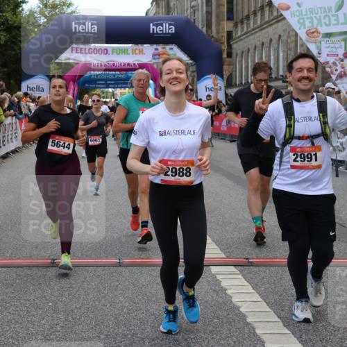 06.09.2026 - CURREX Alsterlauf Strokosch-Dieckow http://msf.ph/oto/10130629 06.09.2026 10:04:35 Ziel 2303, 2581, 2988, 2991, 2993, 3435, 3696, 3807, 4052, 4179, 4431, 4744, 4768, 5071, 5644, 5718, 5767, 6063 meine-sportfotos.de