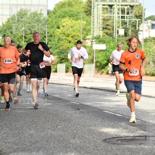 06.09.2026 - CURREX Alsterlauf Dr. Thomas Lammeyer http://msf.ph/oto/10130707 06.09.2026 09:53:18 Laufen 5313, 3312, 47, 6164, 5575, 559, 5571, 81, 4, 451, 54 meine-sportfotos.de