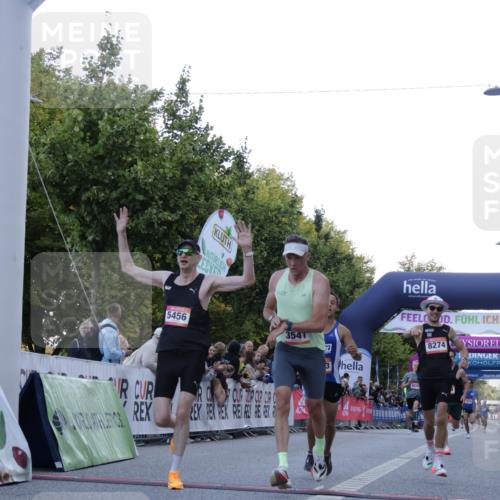 06.09.2026 - CURREX Alsterlauf Yannick Fuchs http://msf.ph/oto/10130732 06.09.2026 09:38:32 Ziel 2214, 3541, 4614, 5193, 5456, 5619, 5687, 6101, 6423, 8274 meine-sportfotos.de