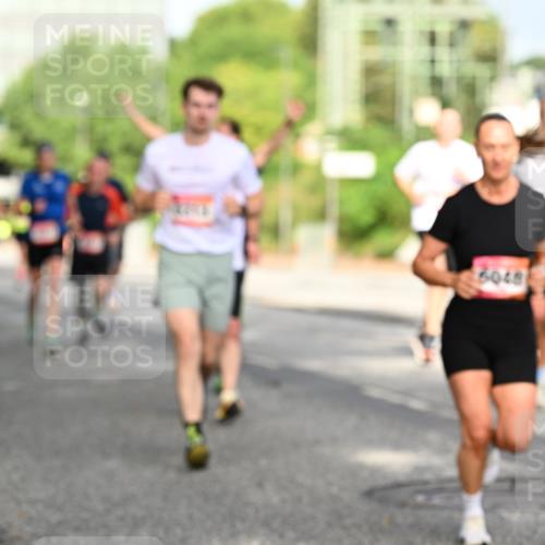06.09.2026 - CURREX Alsterlauf Dr. Thomas Lammeyer http://msf.ph/oto/10130770 06.09.2026 09:53:24 Laufen 8702 meine-sportfotos.de