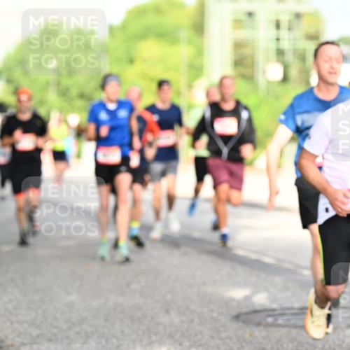 06.09.2026 - CURREX Alsterlauf Dr. Thomas Lammeyer http://msf.ph/oto/10130794 06.09.2026 09:53:26 Laufen 531, 531 meine-sportfotos.de