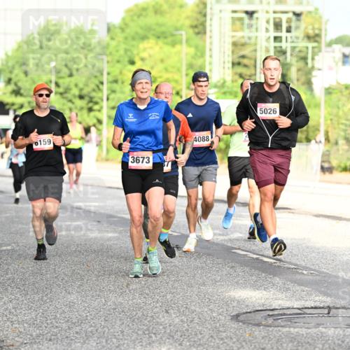 06.09.2026 - CURREX Alsterlauf Dr. Thomas Lammeyer http://msf.ph/oto/10130799 06.09.2026 09:53:27 Laufen 4014, 0159, 3673, 4088, 5026 meine-sportfotos.de